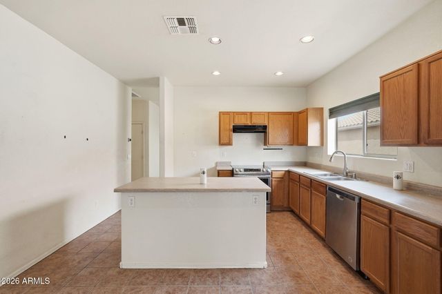 641 W JAHNS Court, Casa Grande, AZ 85122