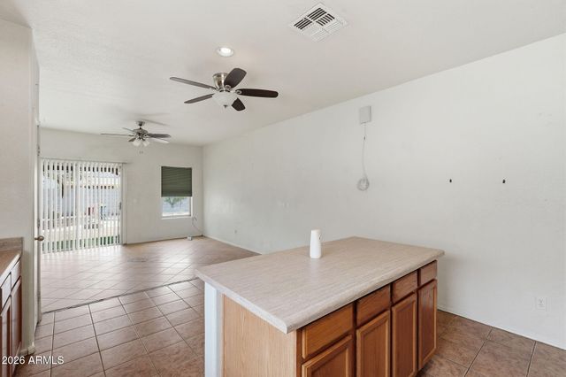 641 W JAHNS Court, Casa Grande, AZ 85122