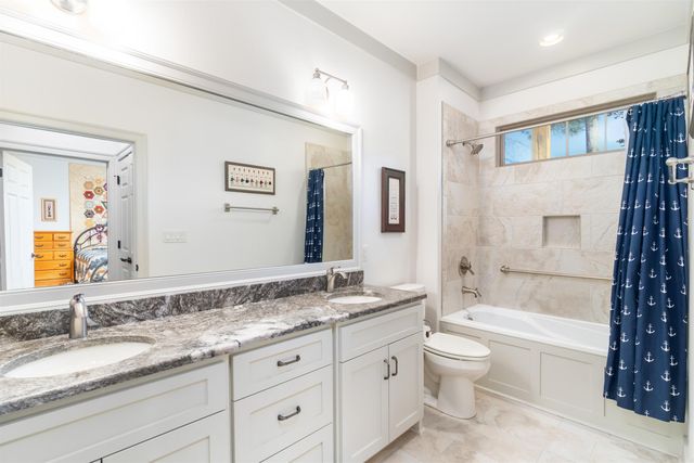 10 Gijon Lane, Hot Springs Village, AR 71909