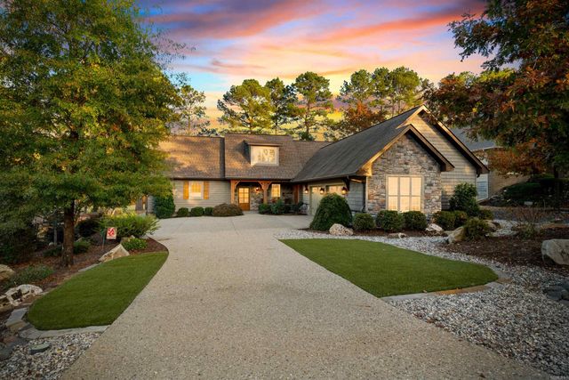 10 Gijon Lane, Hot Springs Village, AR 71909