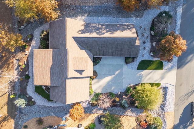 10 Gijon Lane, Hot Springs Village, AR 71909