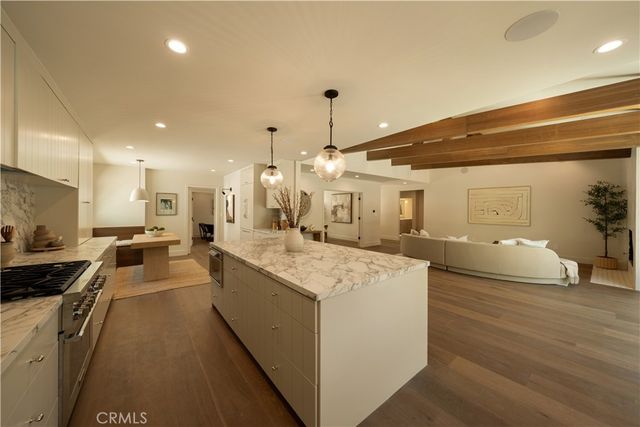13943 Margate, Sherman Oaks, CA 91401