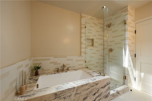13943 Margate, Sherman Oaks, CA 91401