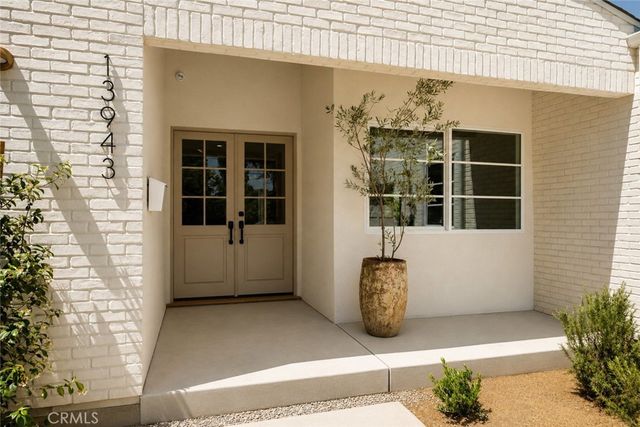 13943 Margate, Sherman Oaks, CA 91401