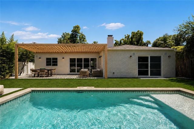 13943 Margate, Sherman Oaks, CA 91401