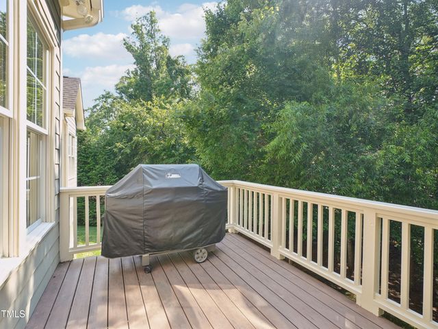 111 Woodland Ridge Court, Cary, NC 27519