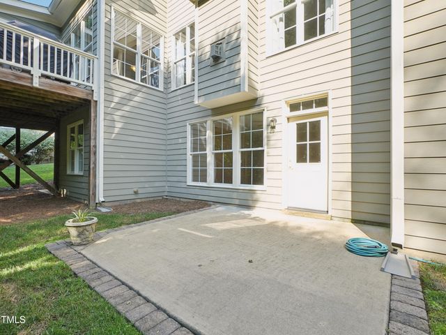 111 Woodland Ridge Court, Cary, NC 27519