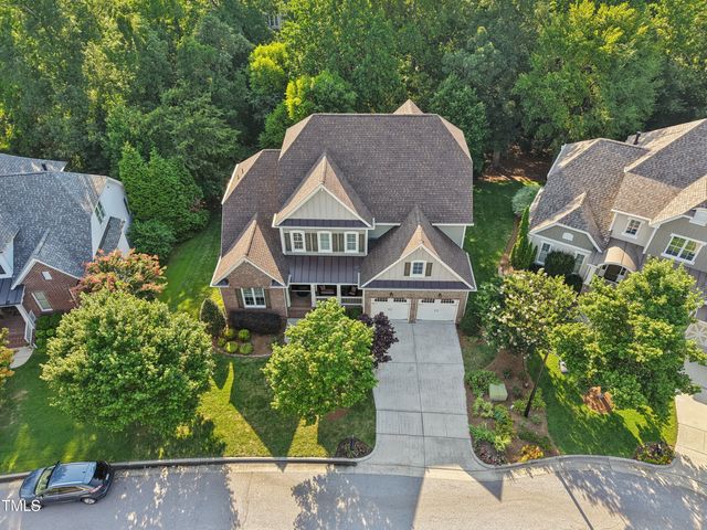 111 Woodland Ridge Court, Cary, NC 27519