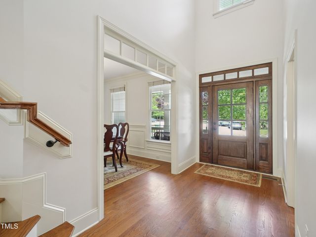 111 Woodland Ridge Court, Cary, NC 27519