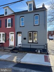 646 1ST ST, Lancaster, PA 17603
