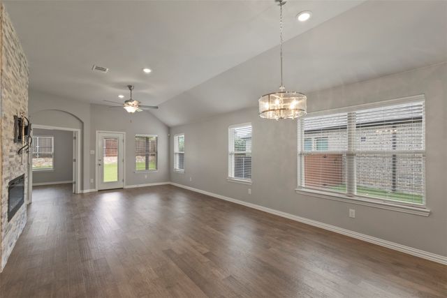 6604 Cedarhurst Court, Denton, TX 76226