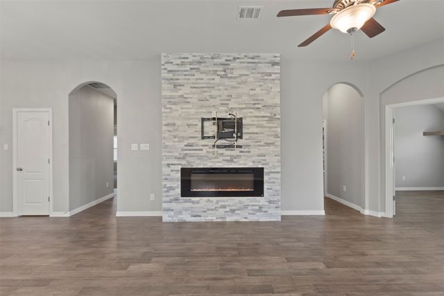 6604 Cedarhurst Court, Denton, TX 76226