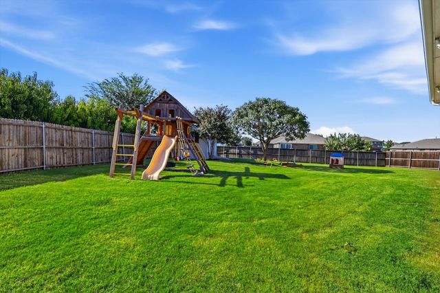 1152 Honeywell Drive, Anna, TX 75409