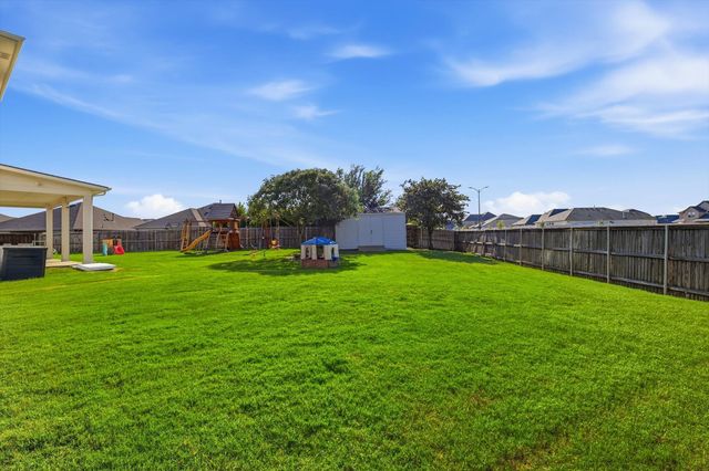 1152 Honeywell Drive, Anna, TX 75409