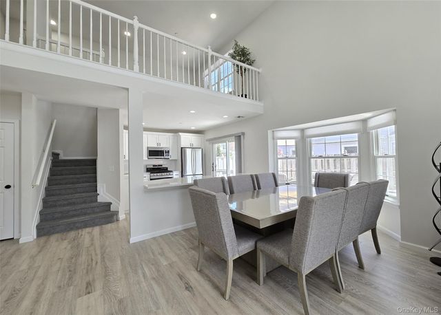 5 Charley Lane, Middle Island, NY 11953