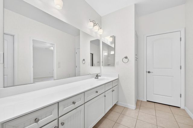 8800 Freeport Drive, Denton, TX 76207