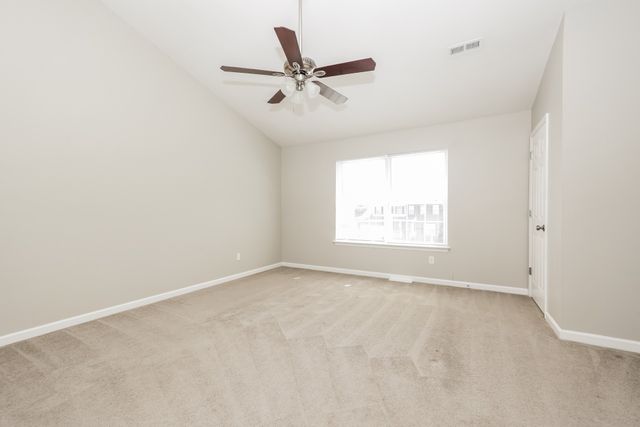 6104 Bent Wood Dr, Antioch, TN 37013