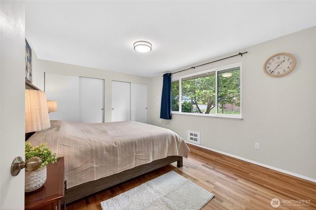 77 Hylebos Avenue, Milton, WA 98354