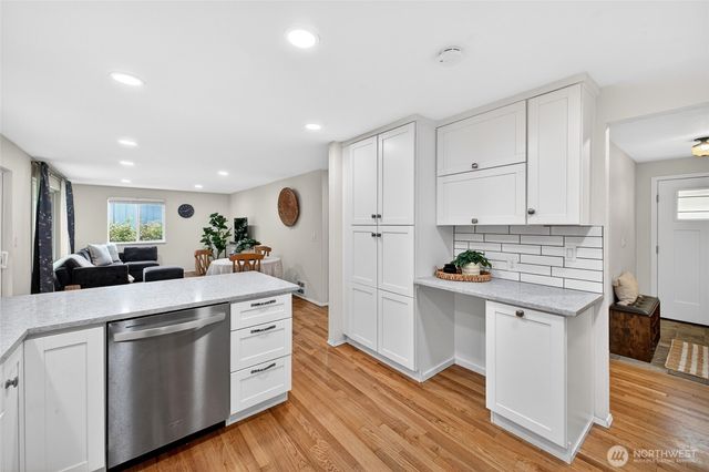 77 Hylebos Avenue, Milton, WA 98354