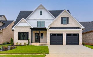 1181 Maple Chase Lane, Winston-salem, NC 27106