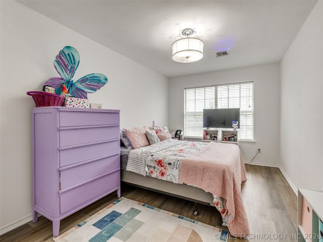 308 N Bristow Avenue, Coweta, OK 74429