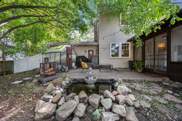 127 16th Avenue NW, New Brighton, MN 55112
