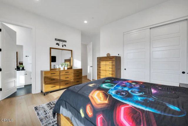 11944 N Red Hawk Lane, Porter Ranch, CA 91326