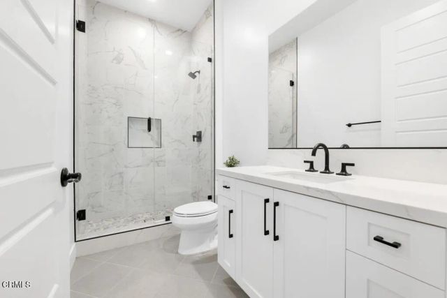 11944 N Red Hawk Lane, Porter Ranch, CA 91326