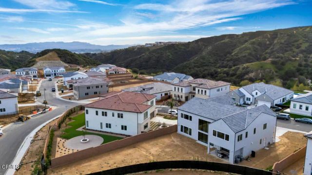 11944 N Red Hawk Lane, Porter Ranch, CA 91326