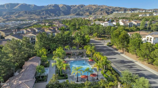 11944 N Red Hawk Lane, Porter Ranch, CA 91326