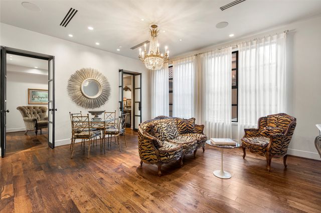 2801 Turtle Creek Boulevard 2E, Dallas, TX 75219