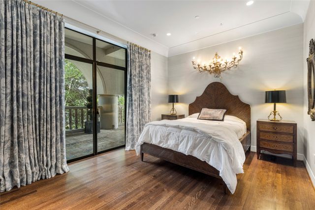 2801 Turtle Creek Boulevard 2E, Dallas, TX 75219