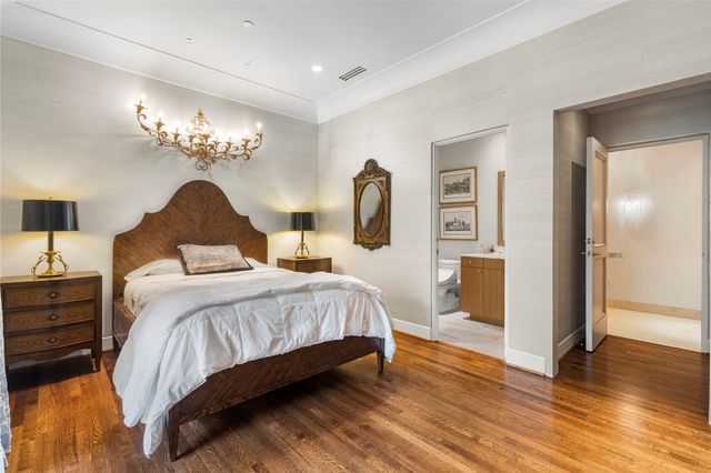 2801 Turtle Creek Boulevard 2E, Dallas, TX 75219