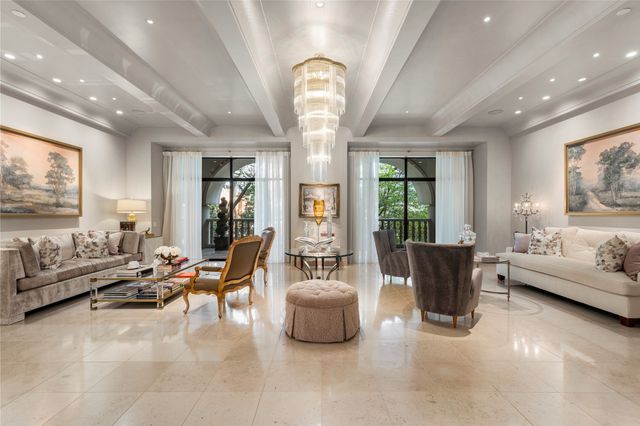 2801 Turtle Creek Boulevard 2E, Dallas, TX 75219