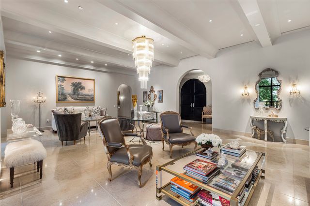 2801 Turtle Creek Boulevard 2E, Dallas, TX 75219