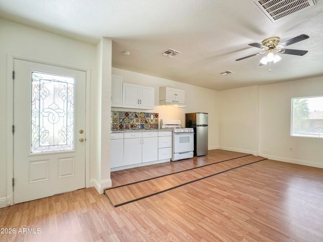 12637 N COLUMBINE Drive, Phoenix, AZ 85029