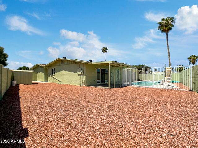 12637 N COLUMBINE Drive, Phoenix, AZ 85029