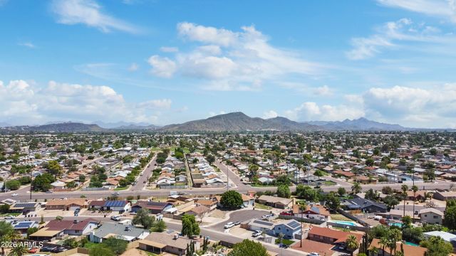 12637 N COLUMBINE Drive, Phoenix, AZ 85029