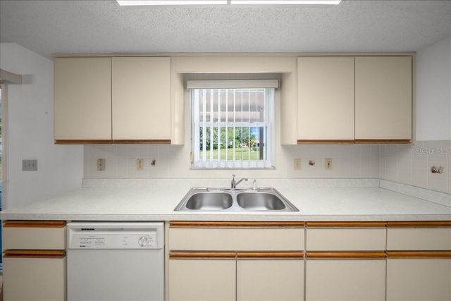 11270 SW 62ND AVENUE ROAD, Ocala, FL 34476