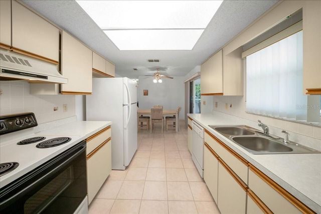 11270 SW 62ND AVENUE ROAD, Ocala, FL 34476