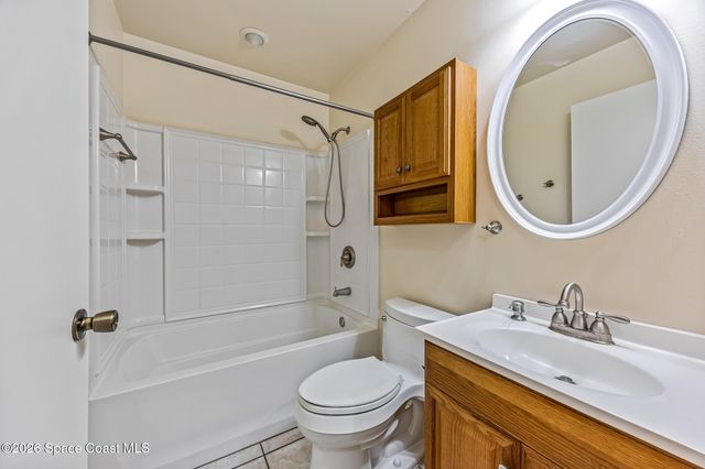491 Carpenter Avenue NW, Palm Bay, FL 32907