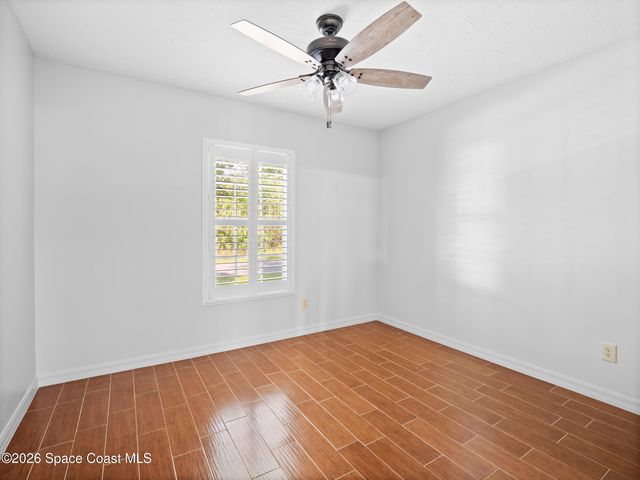 491 Carpenter Avenue NW, Palm Bay, FL 32907