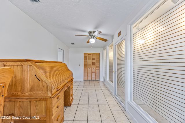 491 Carpenter Avenue NW, Palm Bay, FL 32907
