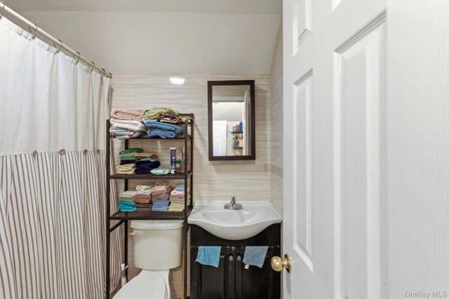 180 Fountain Avenue, Brooklyn, NY 11208