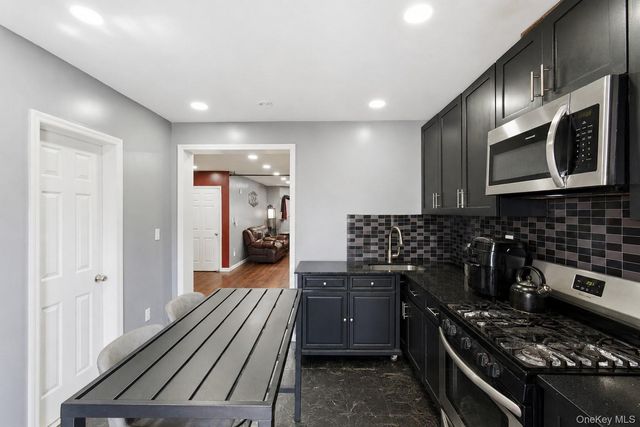 180 Fountain Avenue, Brooklyn, NY 11208