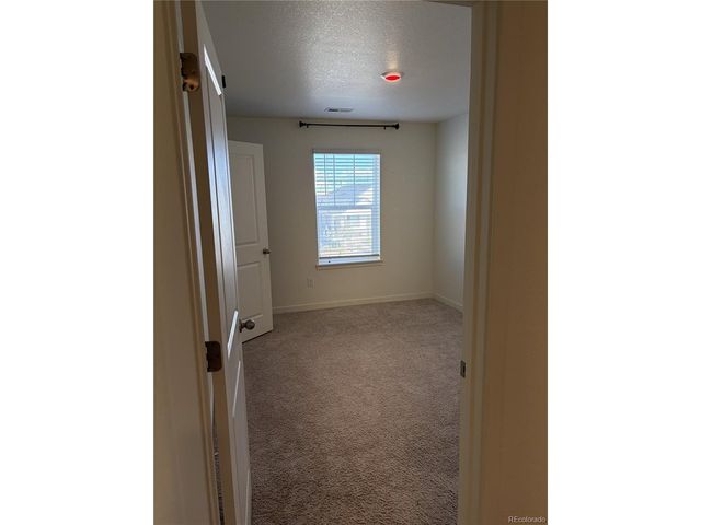 49 N Waterloo St, Aurora, CO 80018