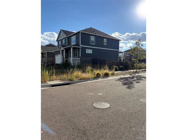 49 N Waterloo St, Aurora, CO 80018
