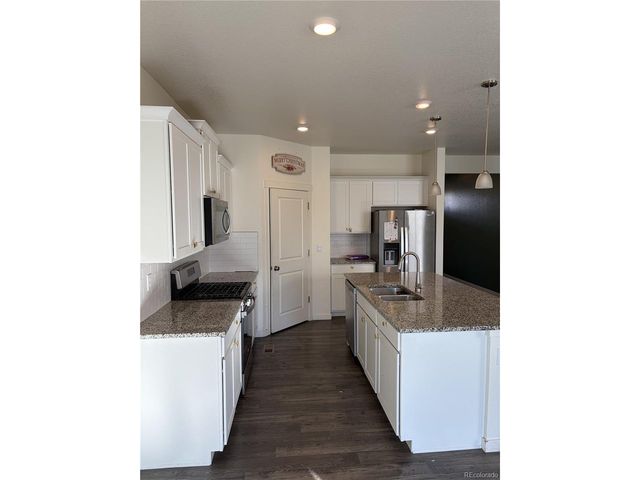 49 N Waterloo St, Aurora, CO 80018