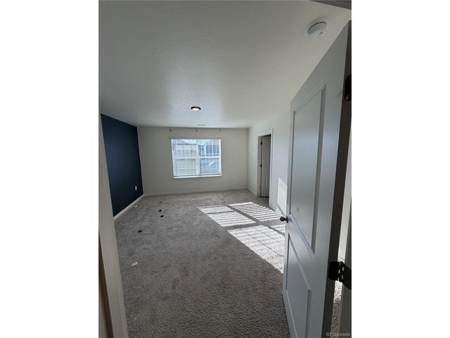 49 N Waterloo St, Aurora, CO 80018