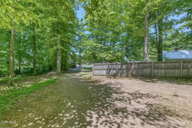 156 Vines Drive, Jonesborough, TN 37659